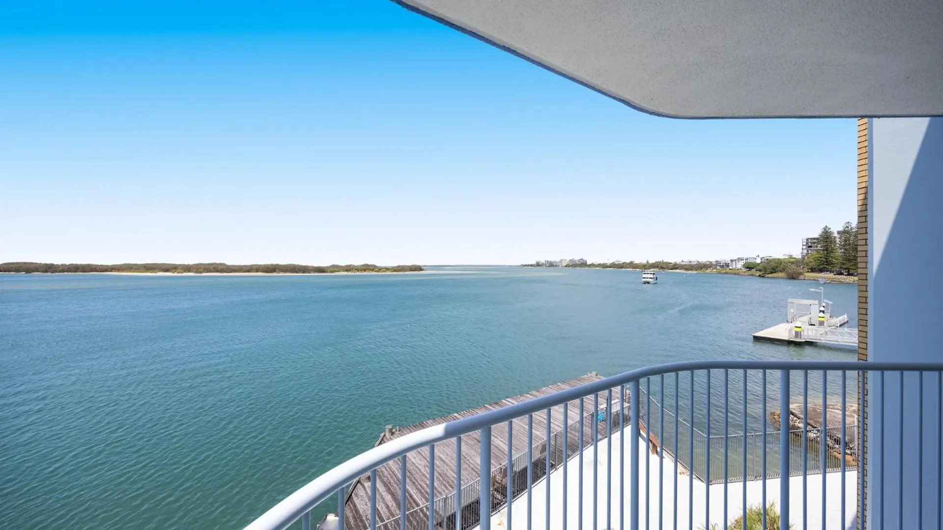 Aparthotel Tripcony Quays Caloundra 3*,  Australia